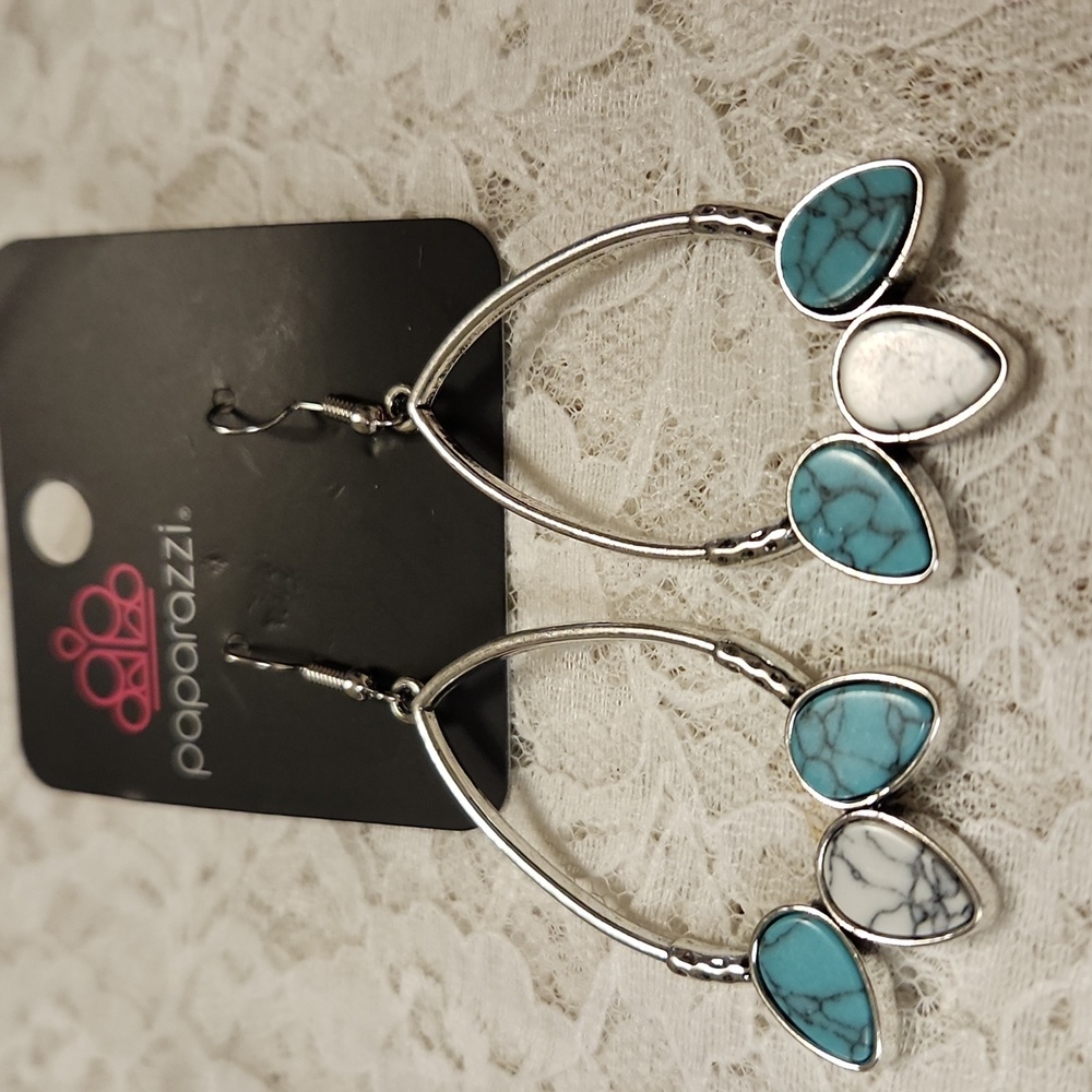 Paparazzi Silver White & Turquoise Earrings